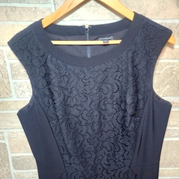 ANN TAYLOR Formal Lace Dress Size 12 - Picture 2 of 12